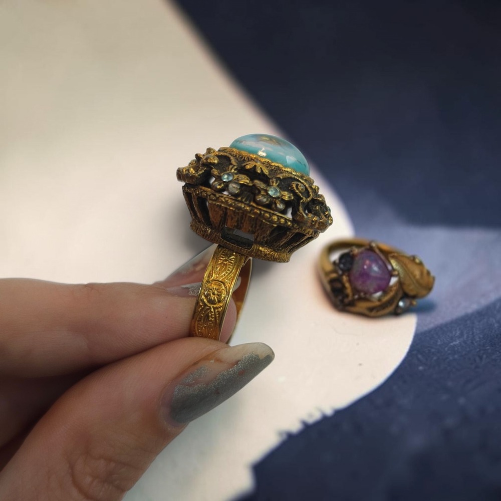 Vintage Gold Tone Cocktail Ring Set Teal, Faux Opal Sarah Coventry & Fire Flower - Picture 14 of 16